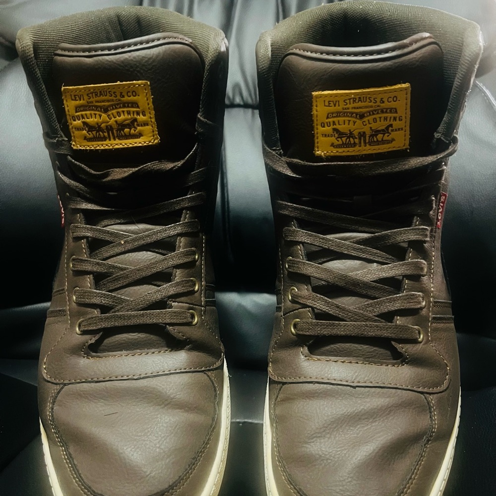 Levi's Dark Brown High-Top Sneakers - Picture 2 of 7